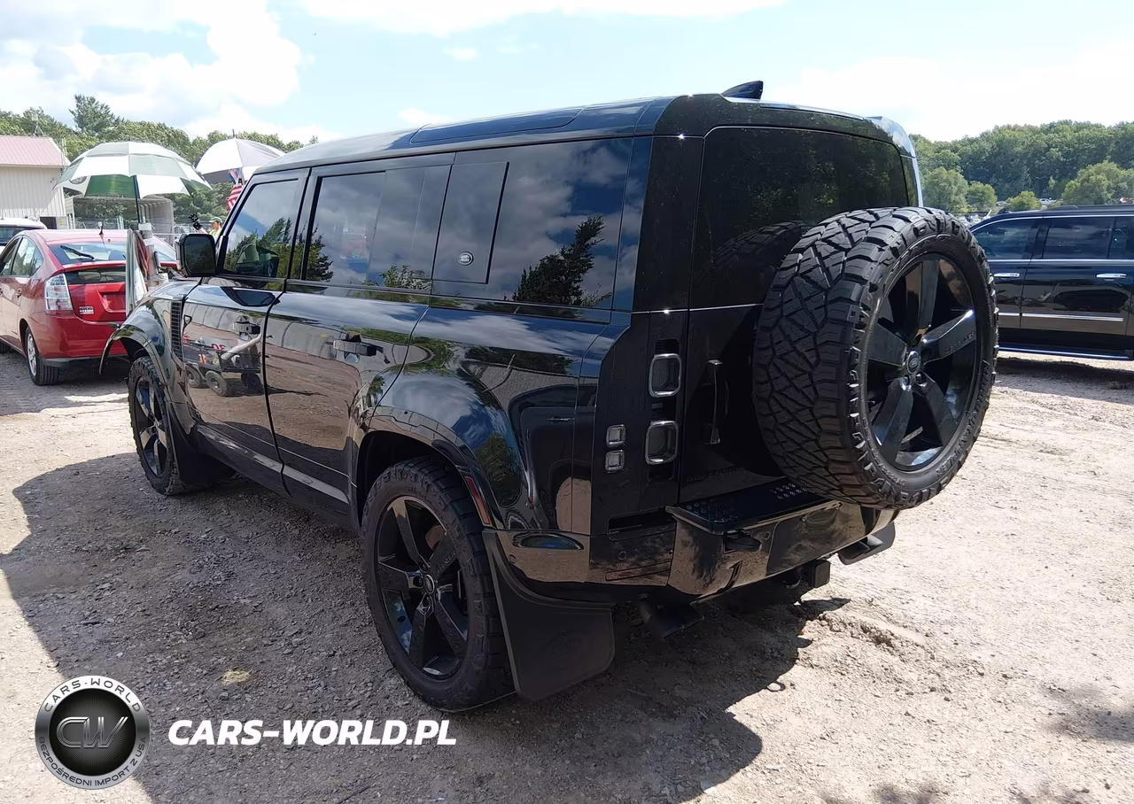2024 Land Rover Defender 110 P525 V8 VIN:SALEBEEE3R2245645 - 3