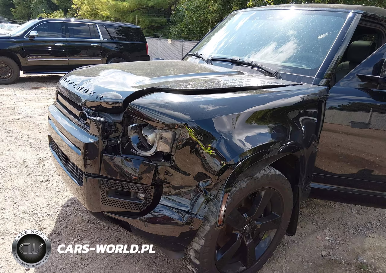 2024 Land Rover Defender 110 P525 V8 VIN:SALEBEEE3R2245645 - 6