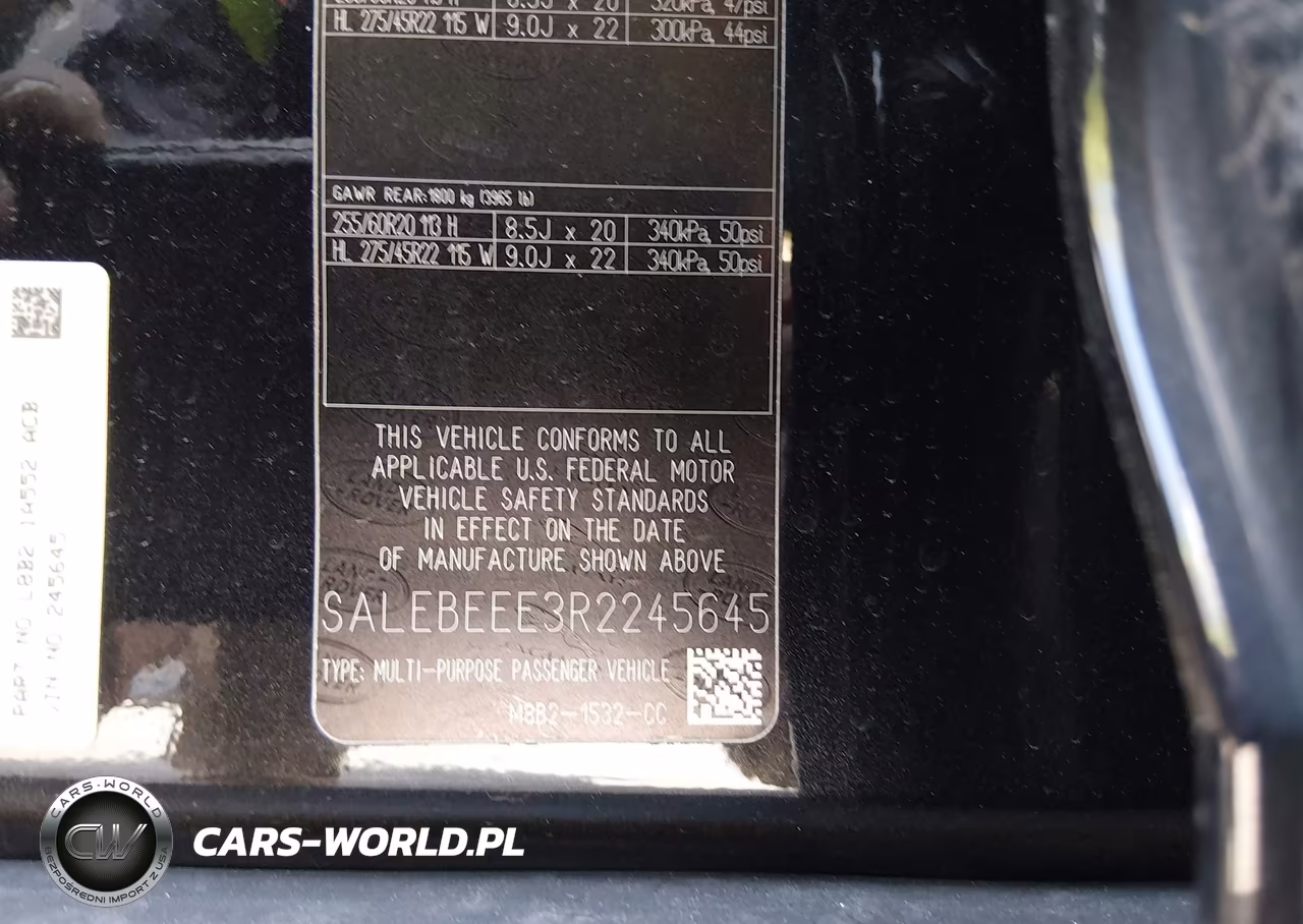 2024 Land Rover Defender 110 P525 V8 VIN:SALEBEEE3R2245645 - 9