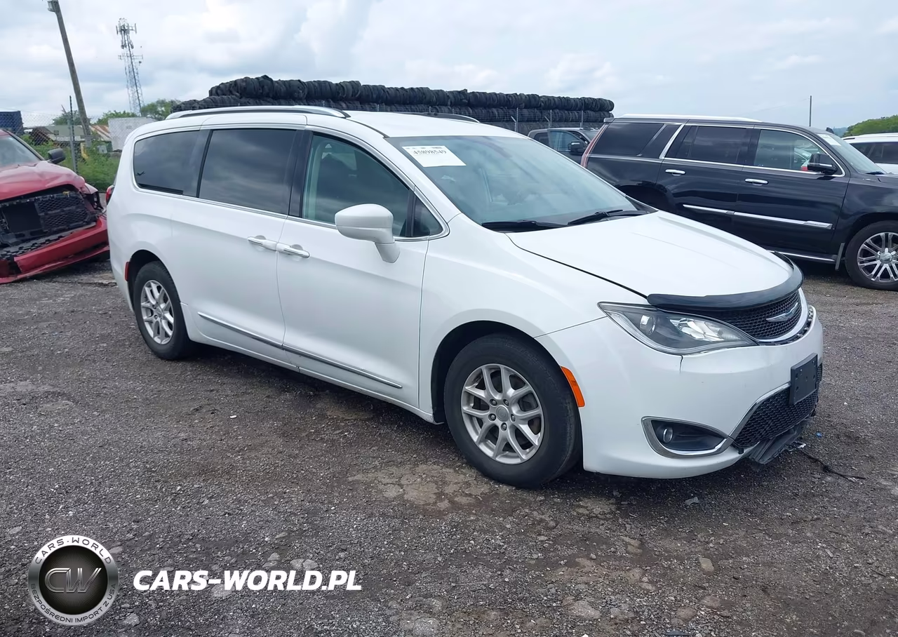 2020 Chrysler Pacifica Touring L – zdjęcie 1 z 15