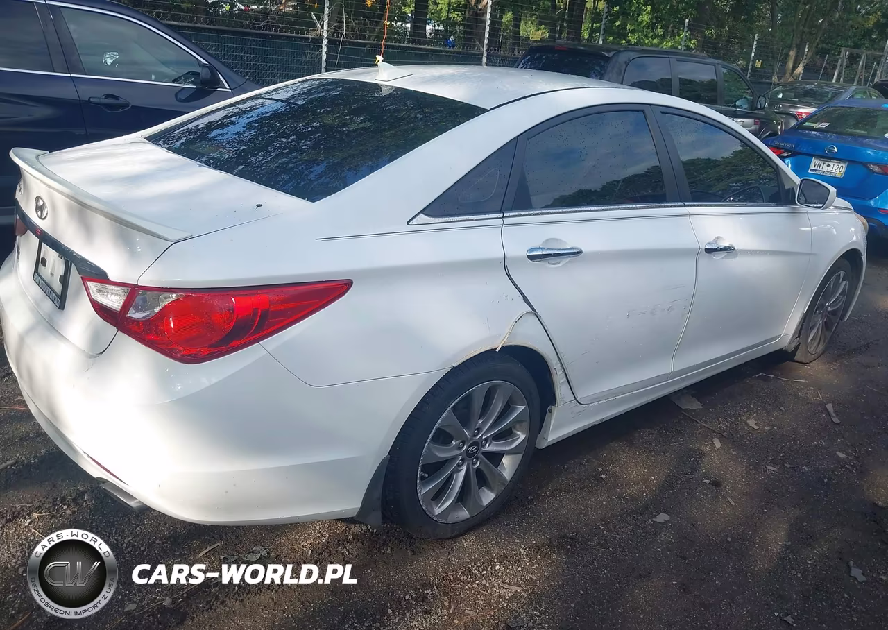 2013 Hyundai Sonata Se VIN:5NPEC4AC2DH629202 - 4