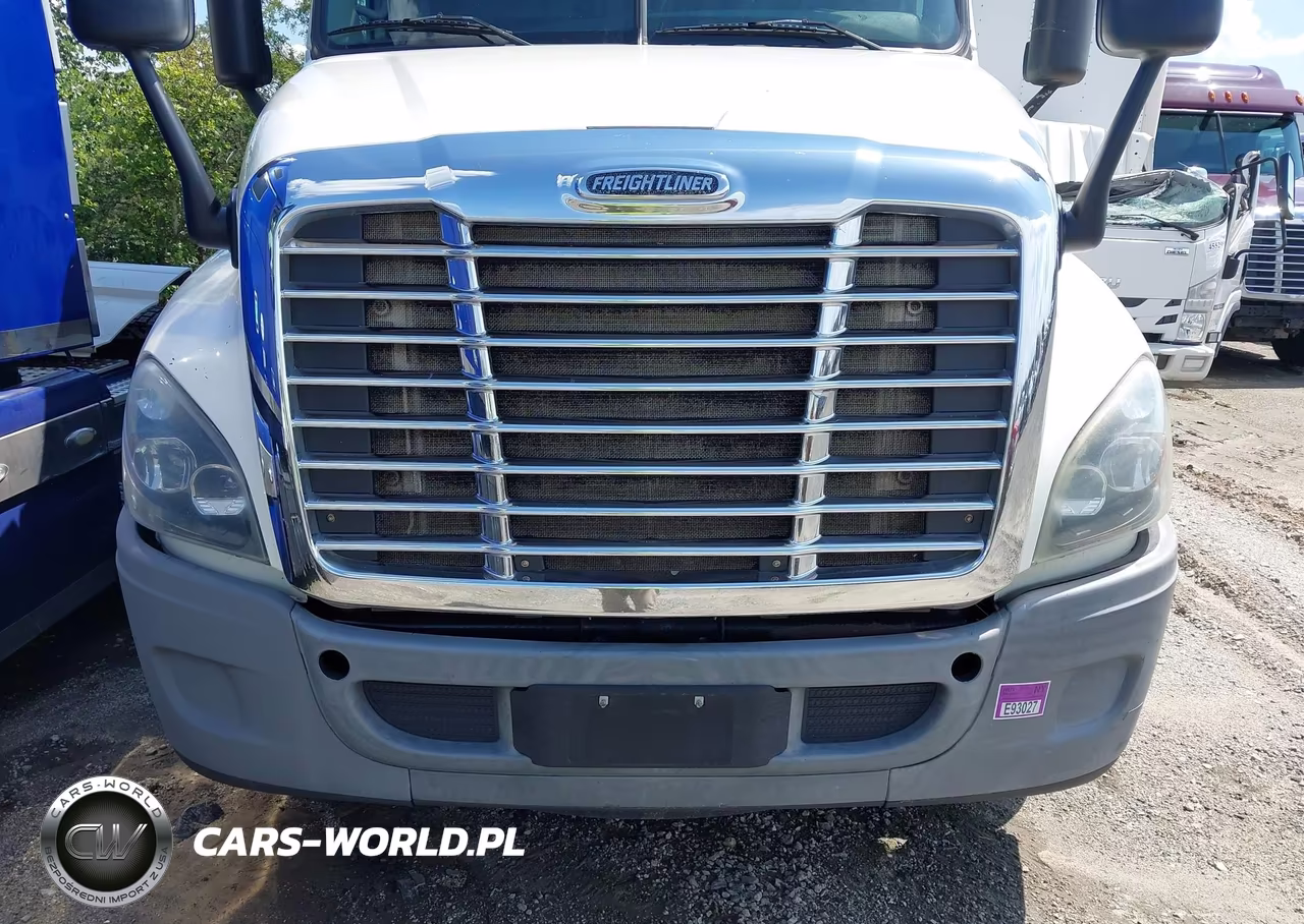2015 Freightliner Cascadia 125 VIN:3AKJGLD54FSGR6778 - 16