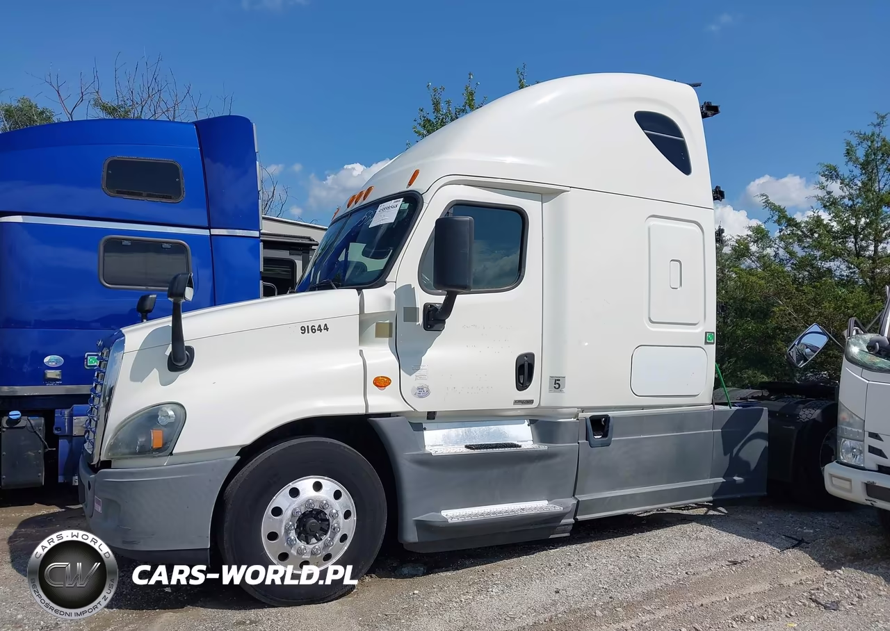 2015 Freightliner Cascadia 125 VIN:3AKJGLD54FSGR6778 - 18