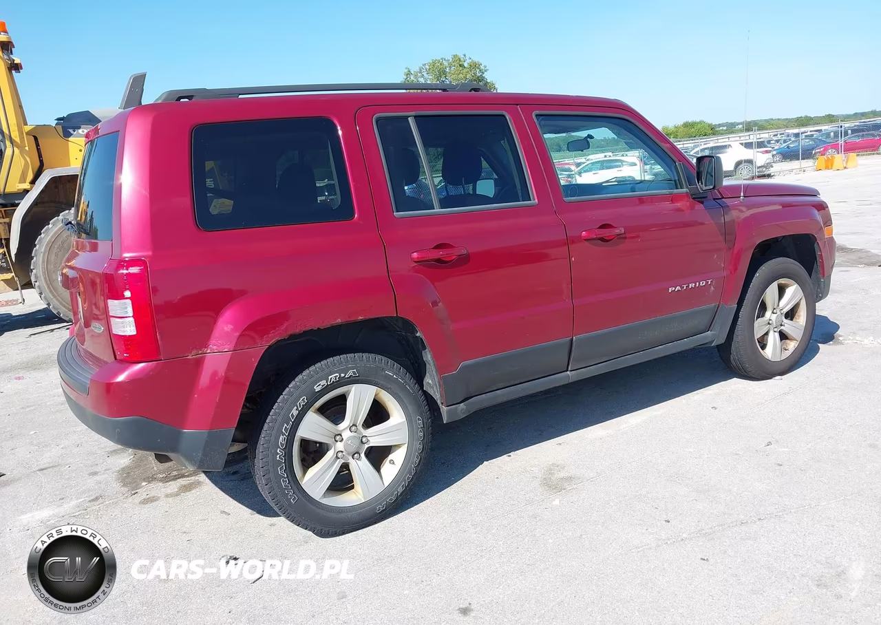 2013 Jeep Patriot Sport VIN:1C4NJRBB9DD279873 - 4