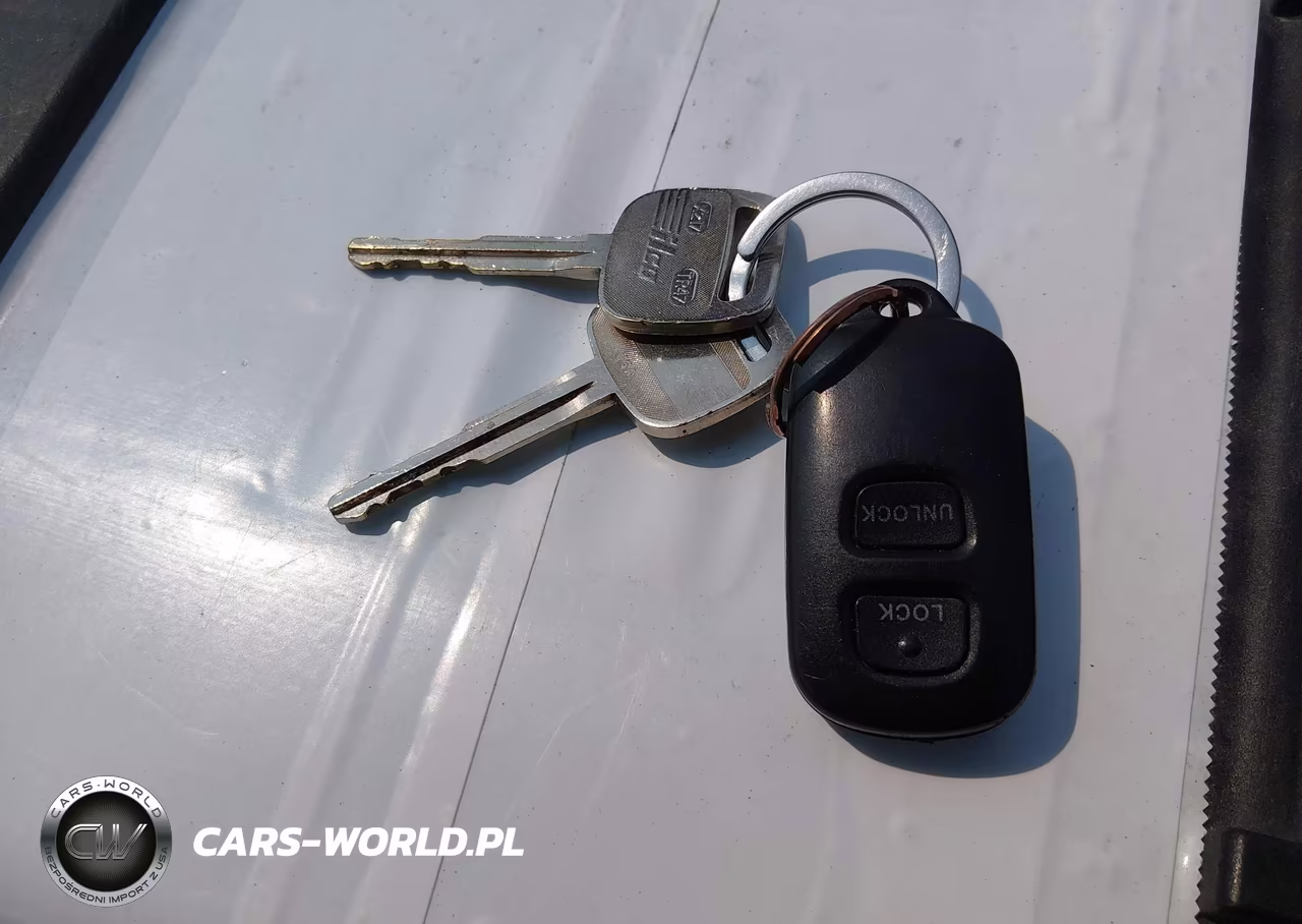 2003 Toyota Corolla Le VIN:JTDBR32E532007527 - 11