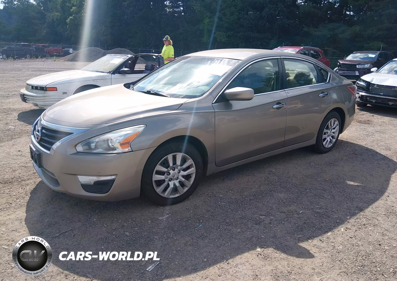 2014 Nissan Altima 2.5 S VIN:1N4AL3AP9EC104104 - 2
