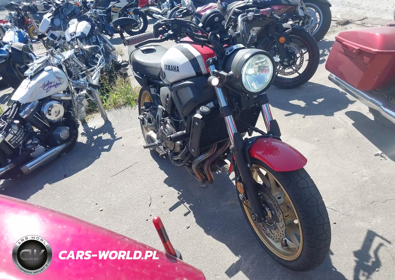 2021 Yamaha Xsr700 – zdjęcie 1 z 13
