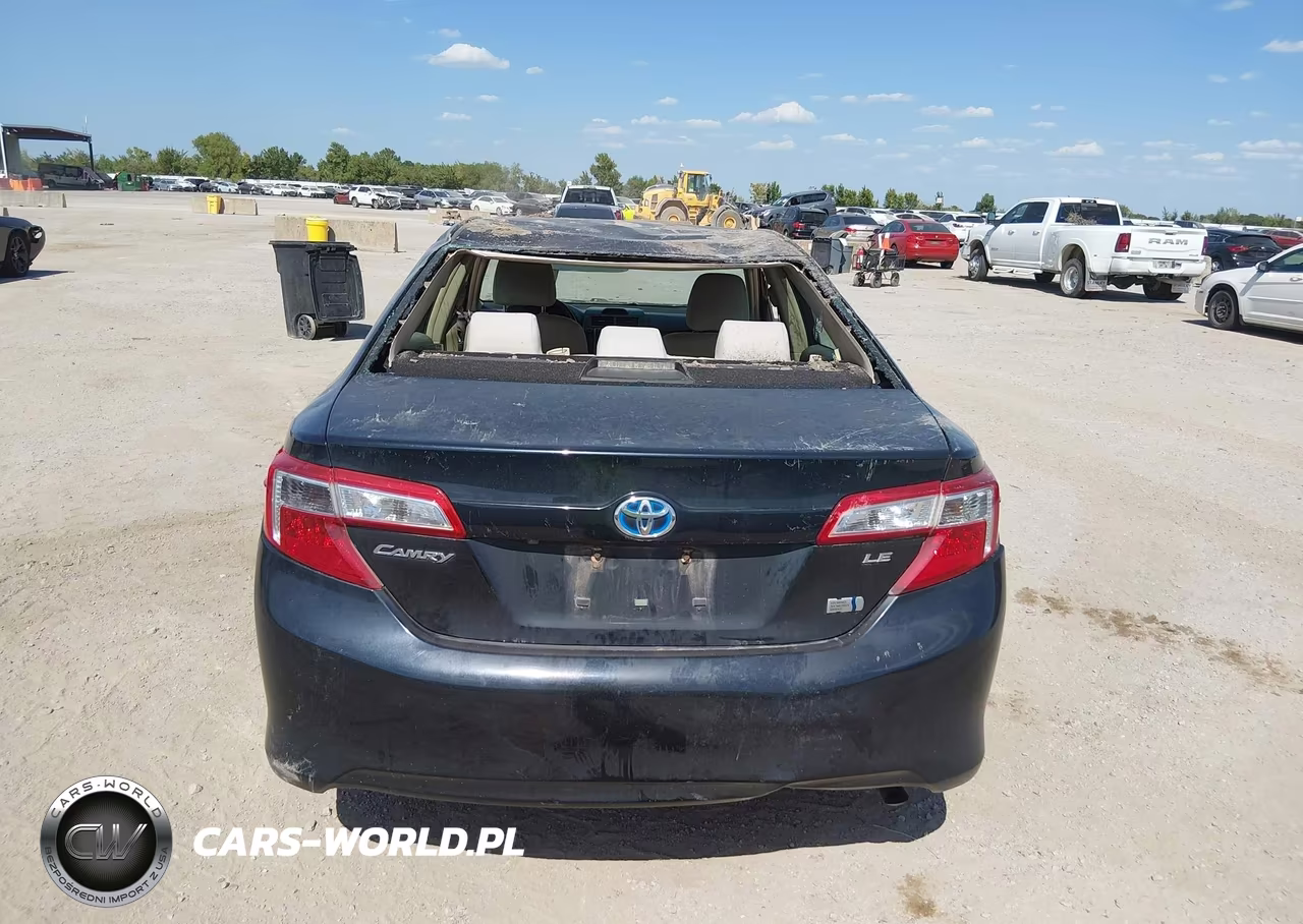 2014 Toyota Camry Hybrid Le VIN:4T1BD1FK0EU141352 - 15