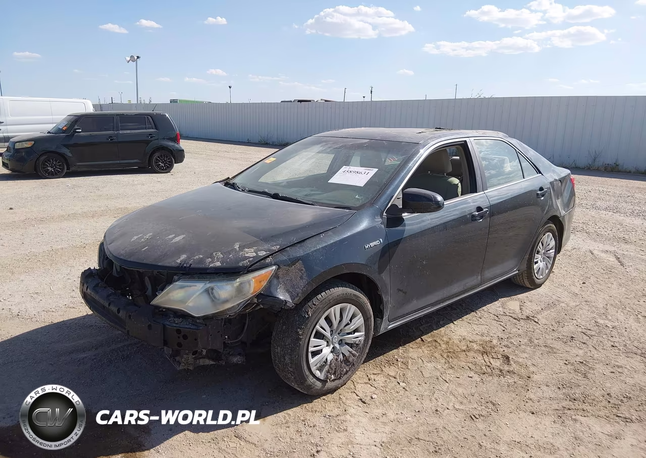 2014 Toyota Camry Hybrid Le VIN:4T1BD1FK0EU141352 - 18