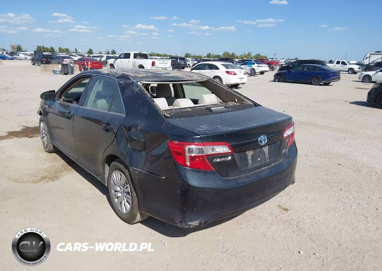 2014 Toyota Camry Hybrid Le VIN:4T1BD1FK0EU141352 - 19