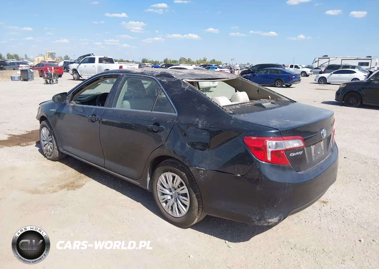 2014 Toyota Camry Hybrid Le VIN:4T1BD1FK0EU141352 - 3