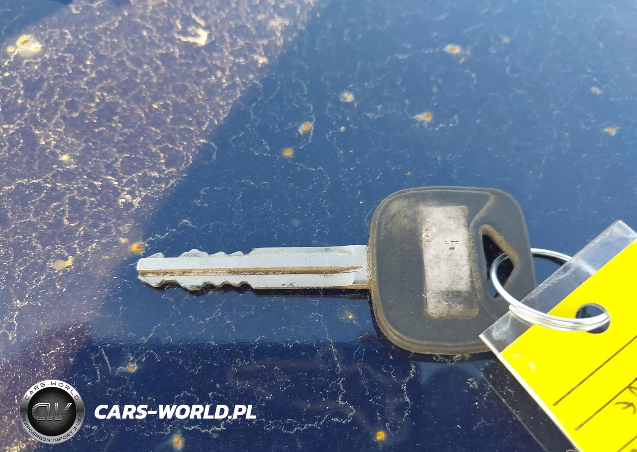 2011 Toyota Camry VIN:4T1BF3EK3BU582010 - 11