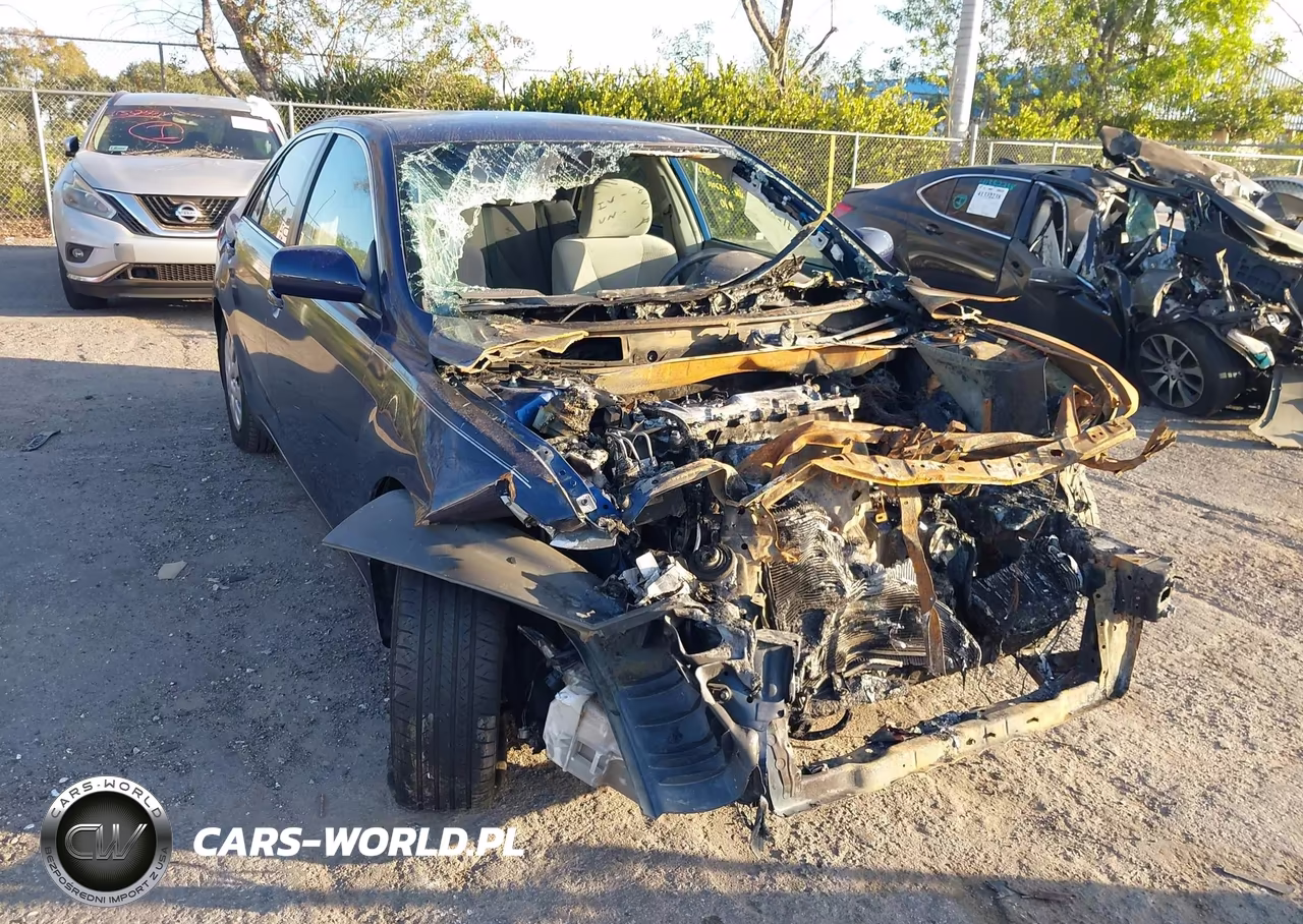 2011 Toyota Camry VIN:4T1BF3EK3BU582010 - 14