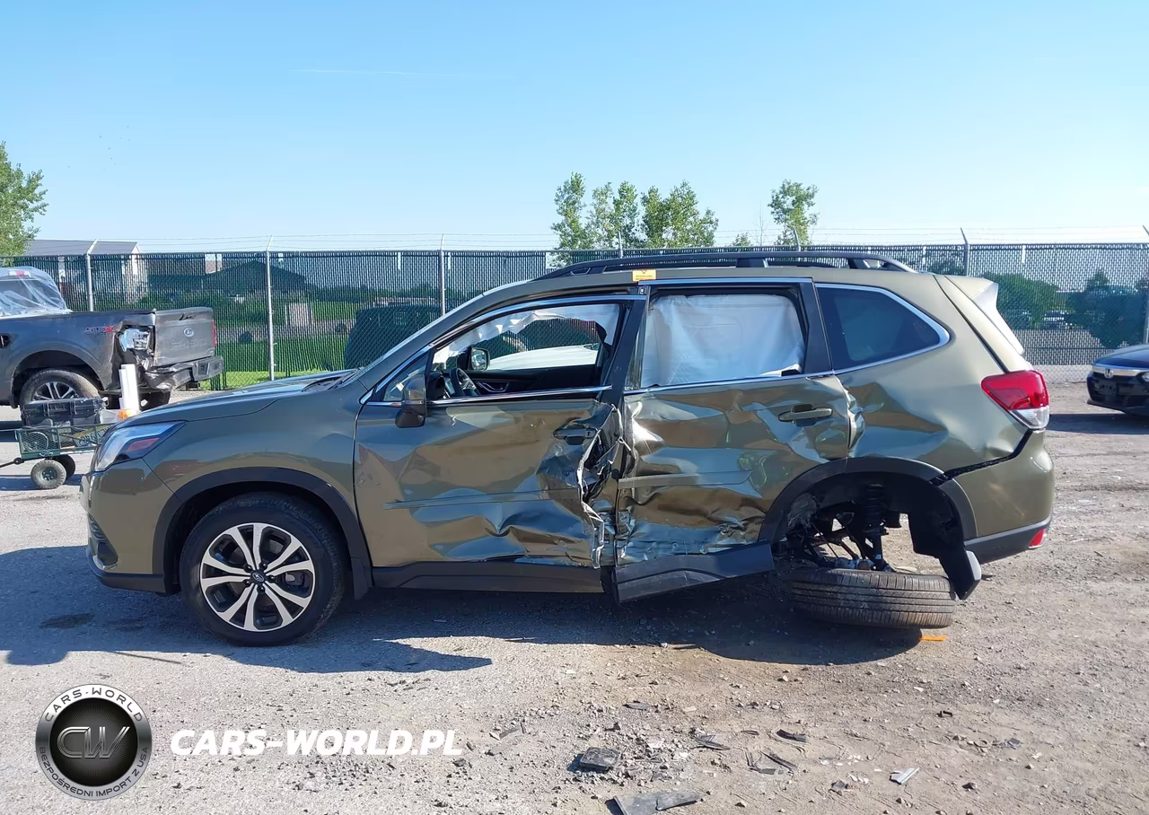 2023 Subaru Forester Limited VIN:JF2SKAPC6PH549045 - 14
