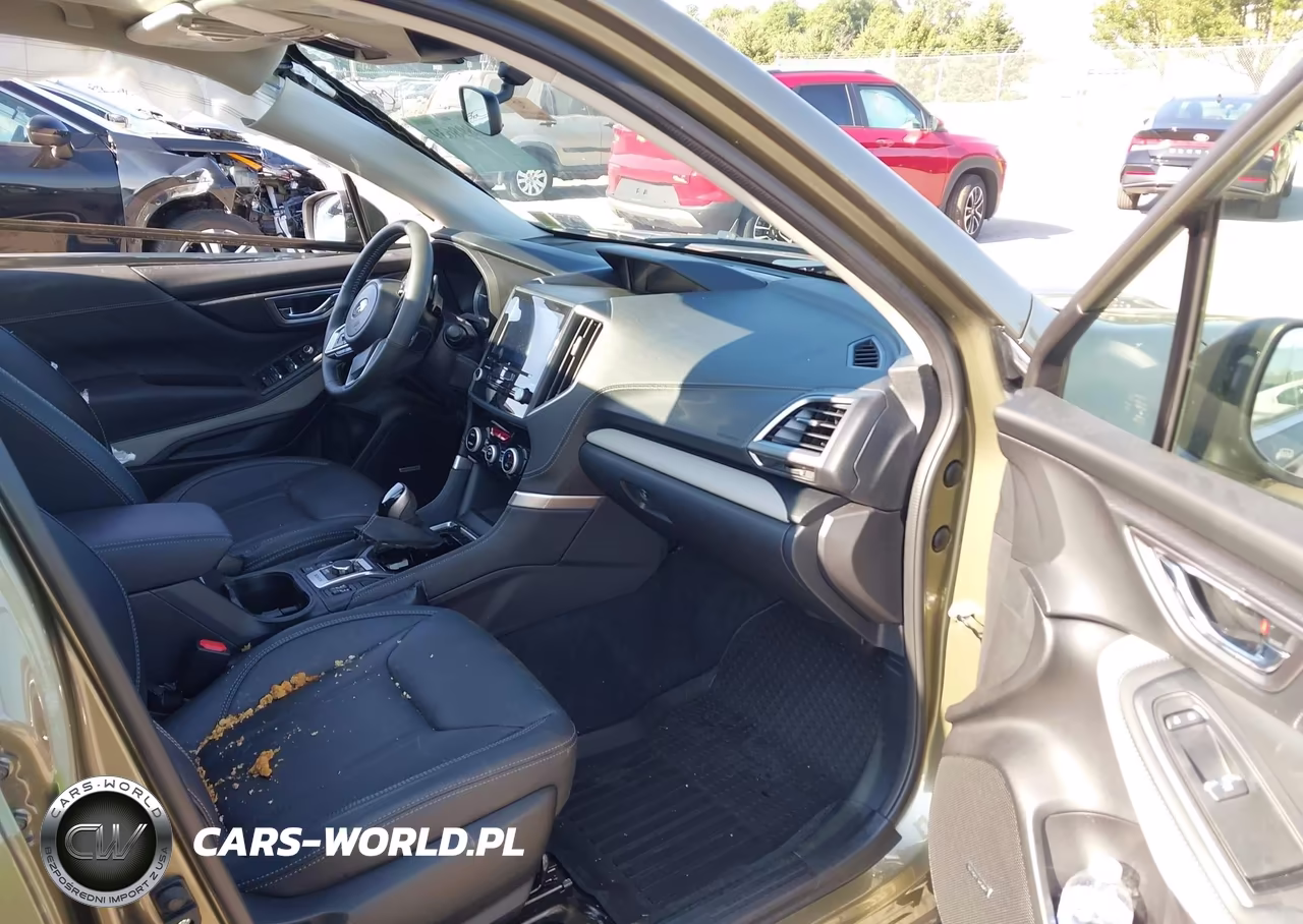 2023 Subaru Forester Limited VIN:JF2SKAPC6PH549045 - 5