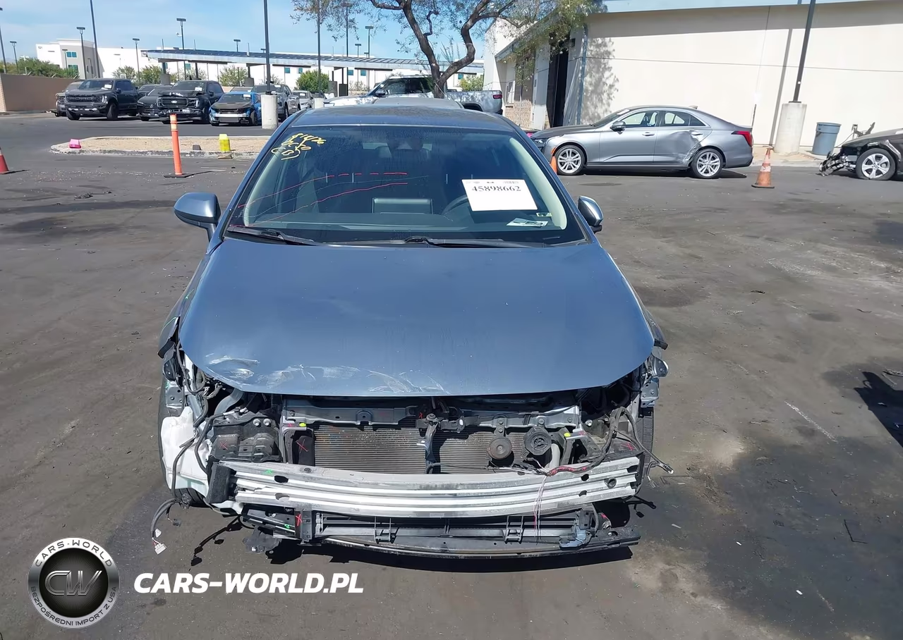 2020 Toyota Corolla Hybrid Le VIN:JTDEBRBEXLJ022258 - 13