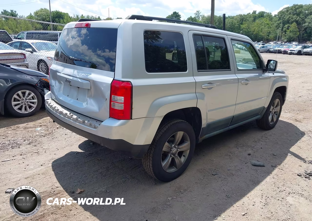2011 Jeep Patriot Sport VIN:1J4NF1GB5BD234965 - 4