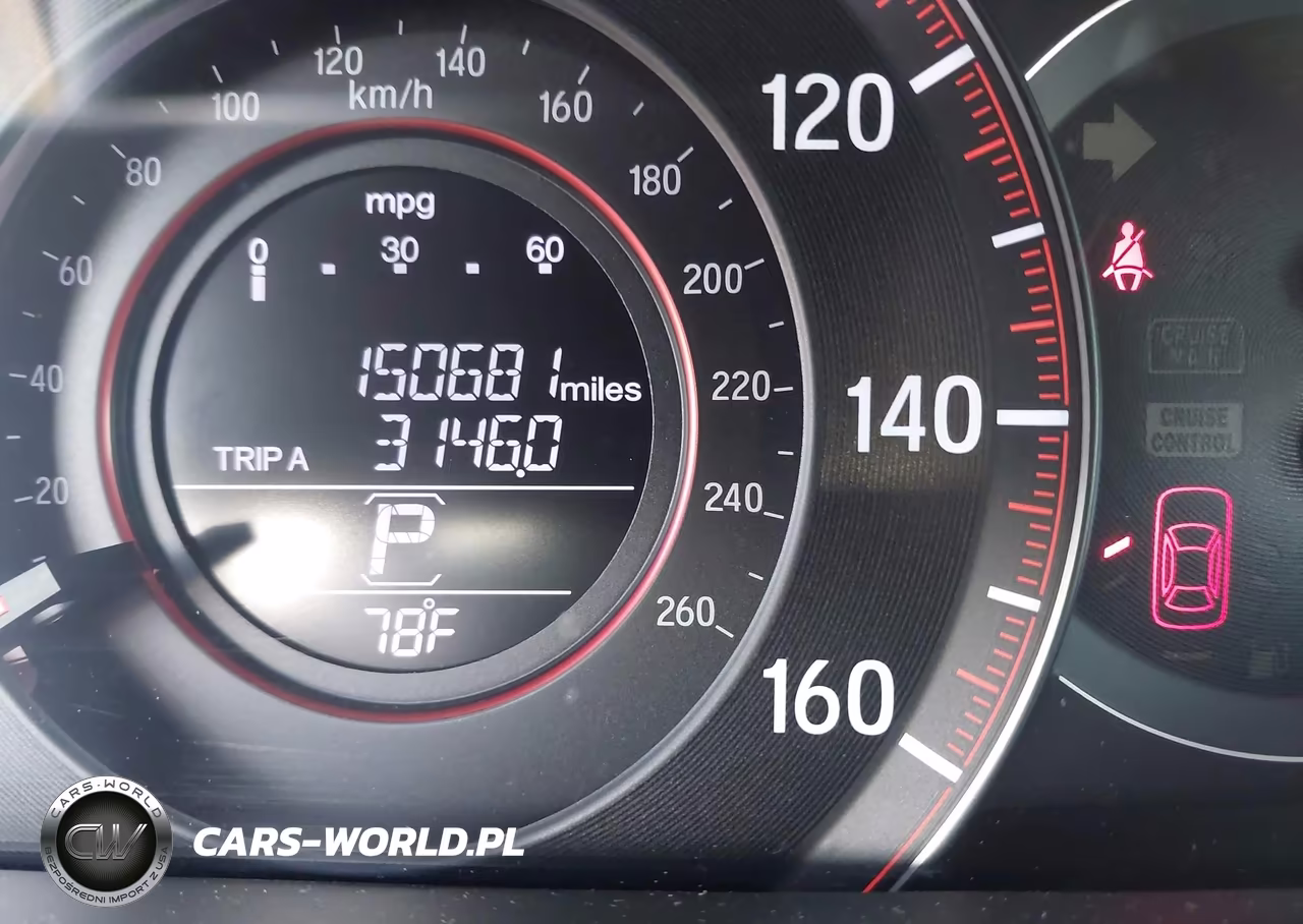 2016 Honda Accord Sport VIN:1HGCR2F52GA100575 - 16