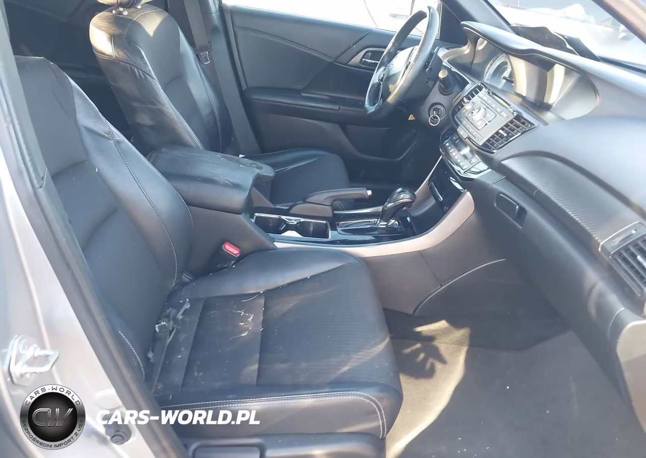 2016 Honda Accord Sport VIN:1HGCR2F52GA100575 - 5
