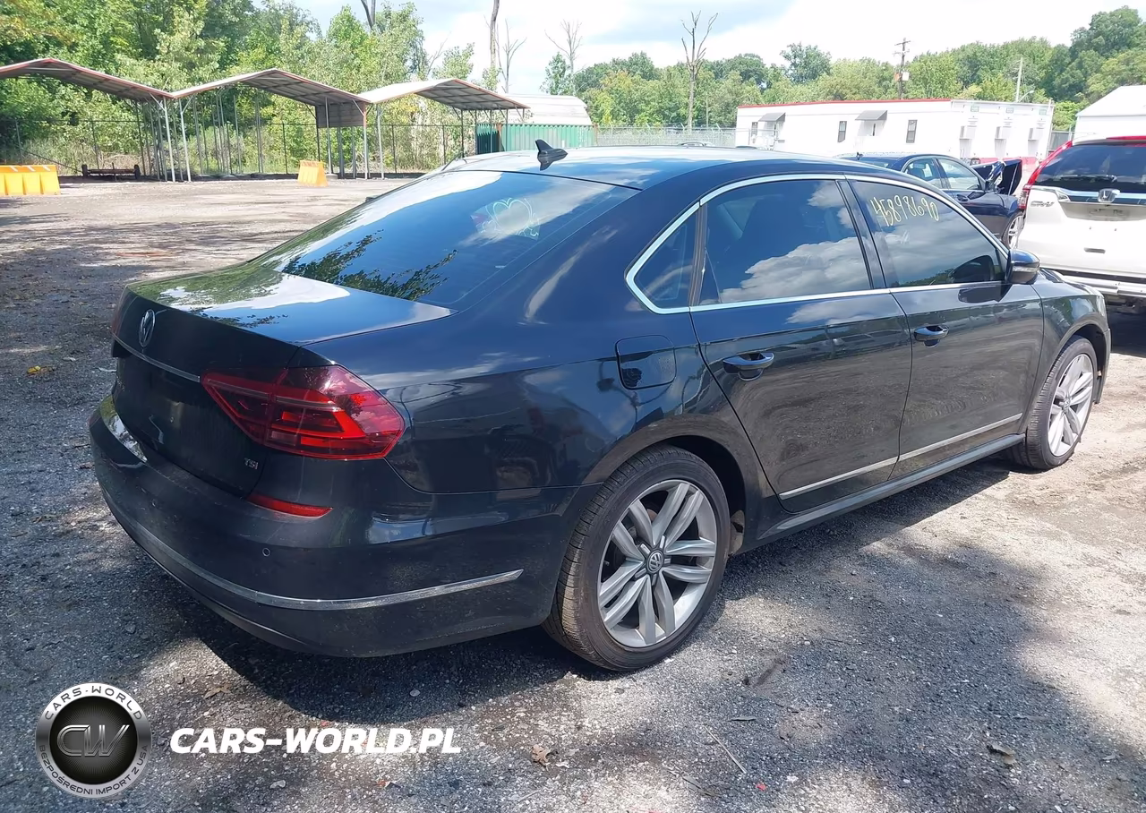 2017 Volkswagen Passat 1.8T Se VIN:1VWGT7A36HC011194 - 4