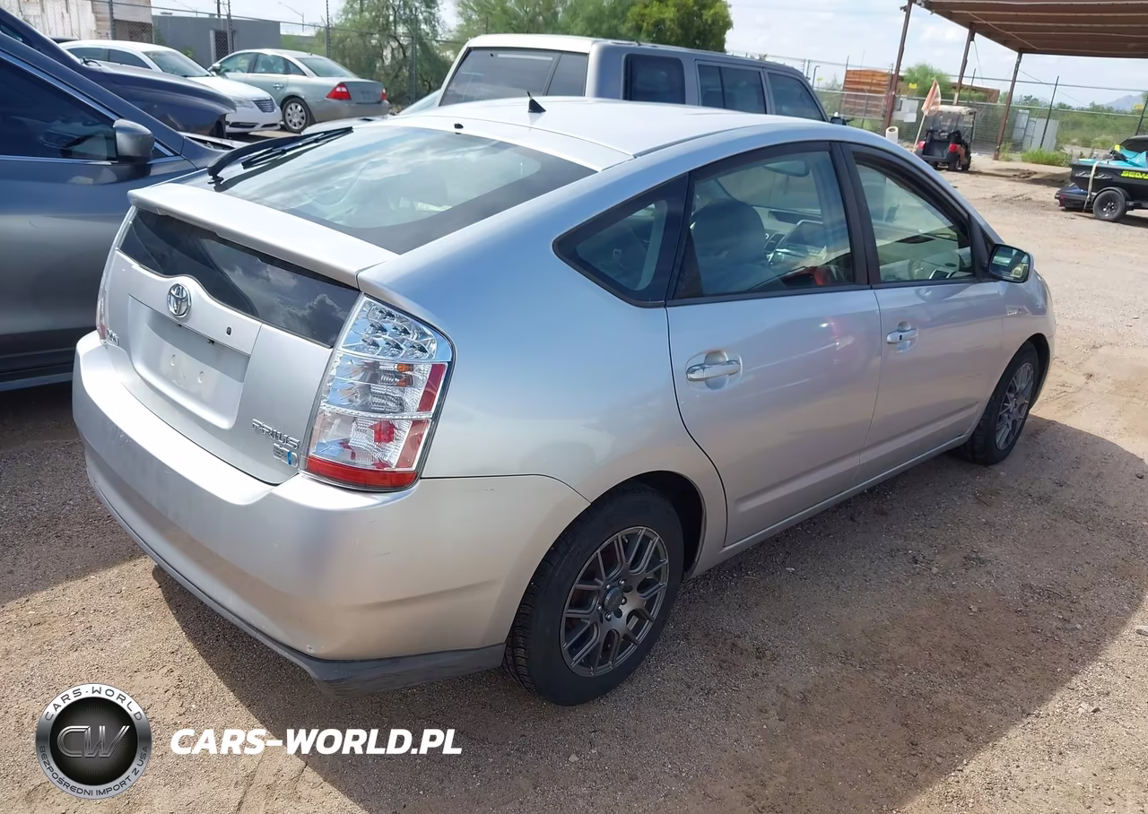 2008 Toyota Prius VIN:JTDKB20U683411513 - 4