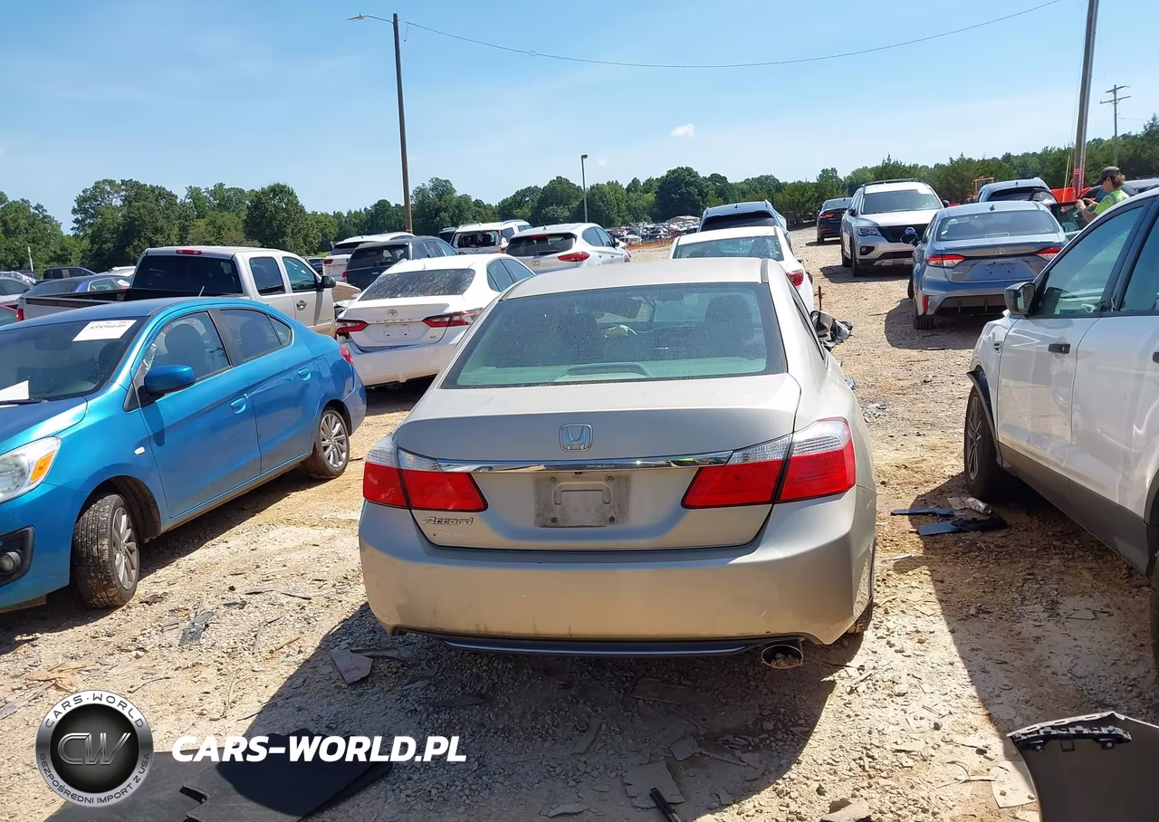 2015 Honda Accord Lx VIN:1HGCR2F38FA065084 - 17