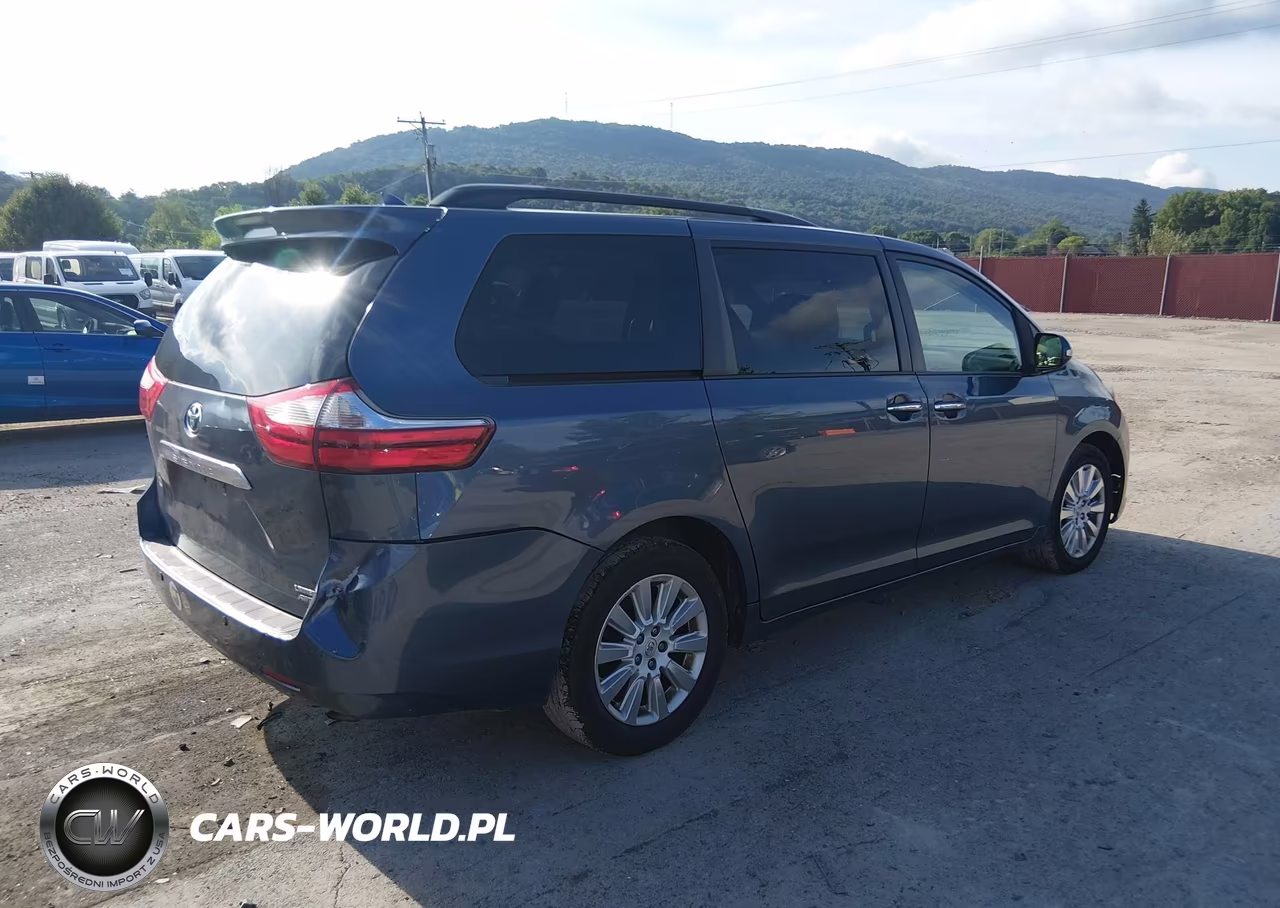 2015 Toyota Sienna Limited Premium 7 Passenger VIN:5TDDK3DC0FS115463 - 4