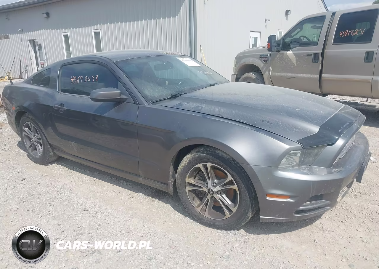 2014 Ford Mustang V6 Premium VIN:1ZVBP8AM0E5272138 - 1