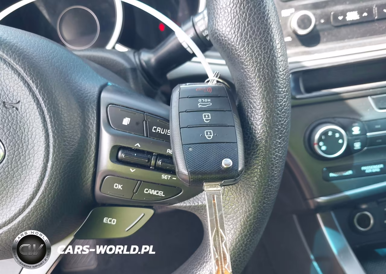 2015 Kia Optima Lx VIN:5XXGM4A7XFG480027 - 11