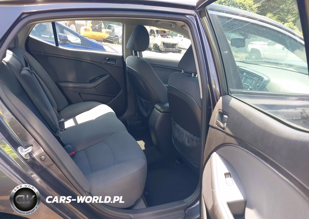 2015 Kia Optima Lx VIN:5XXGM4A7XFG480027 - 8