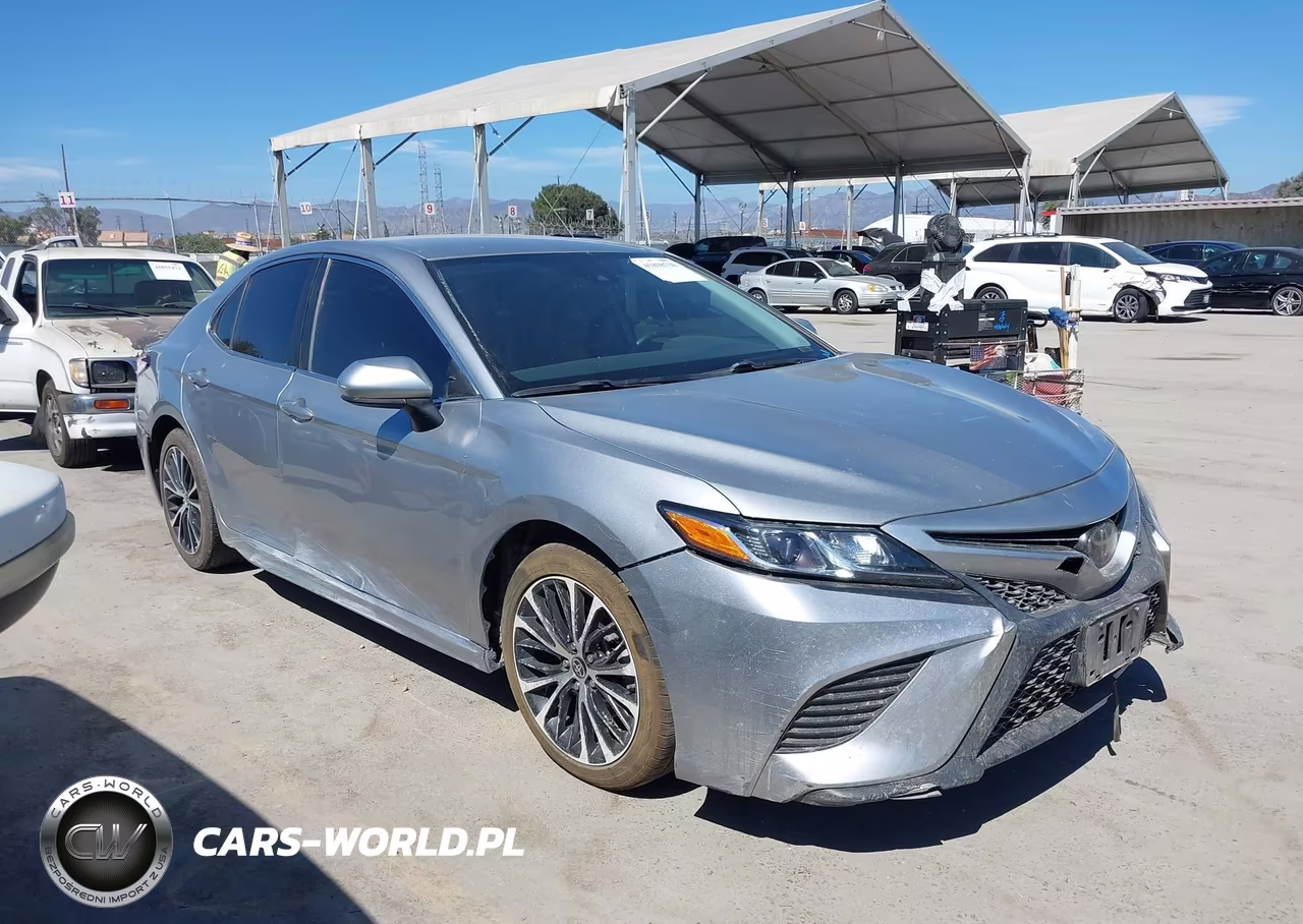 2020 Toyota Camry Se