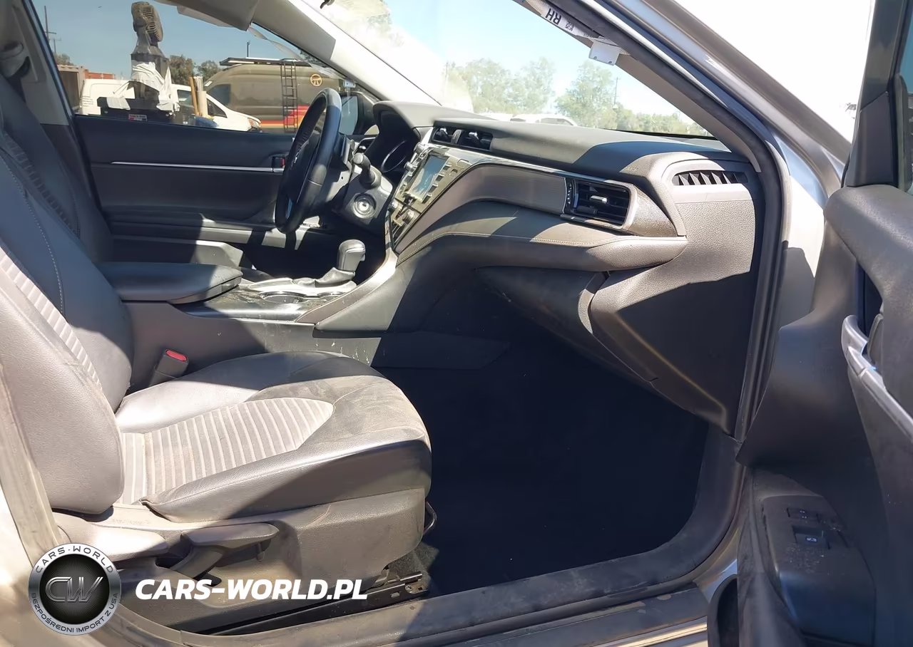 2020 Toyota Camry Se VIN:4T1G11AK3LU959354 - 5