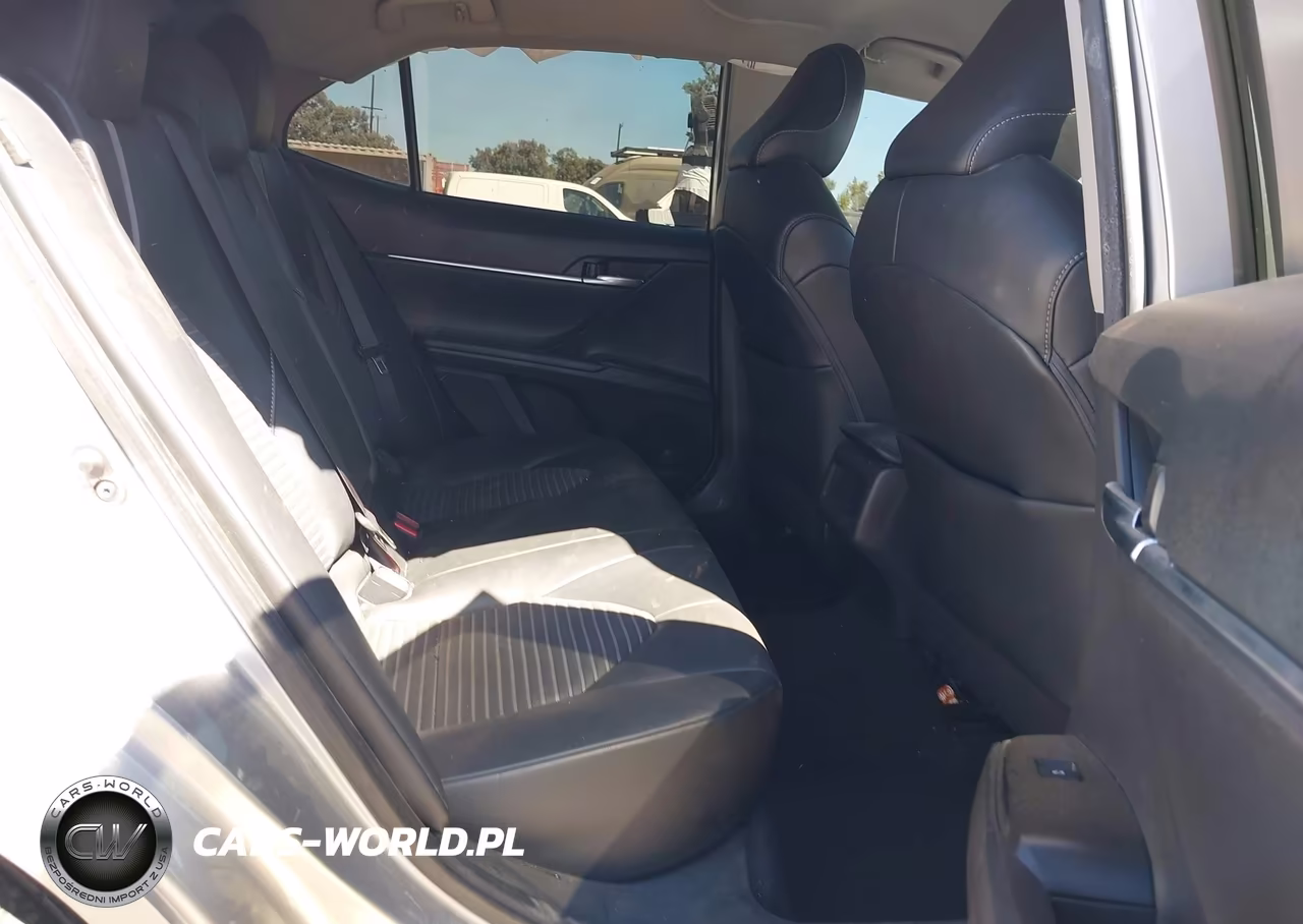 2020 Toyota Camry Se VIN:4T1G11AK3LU959354 - 8