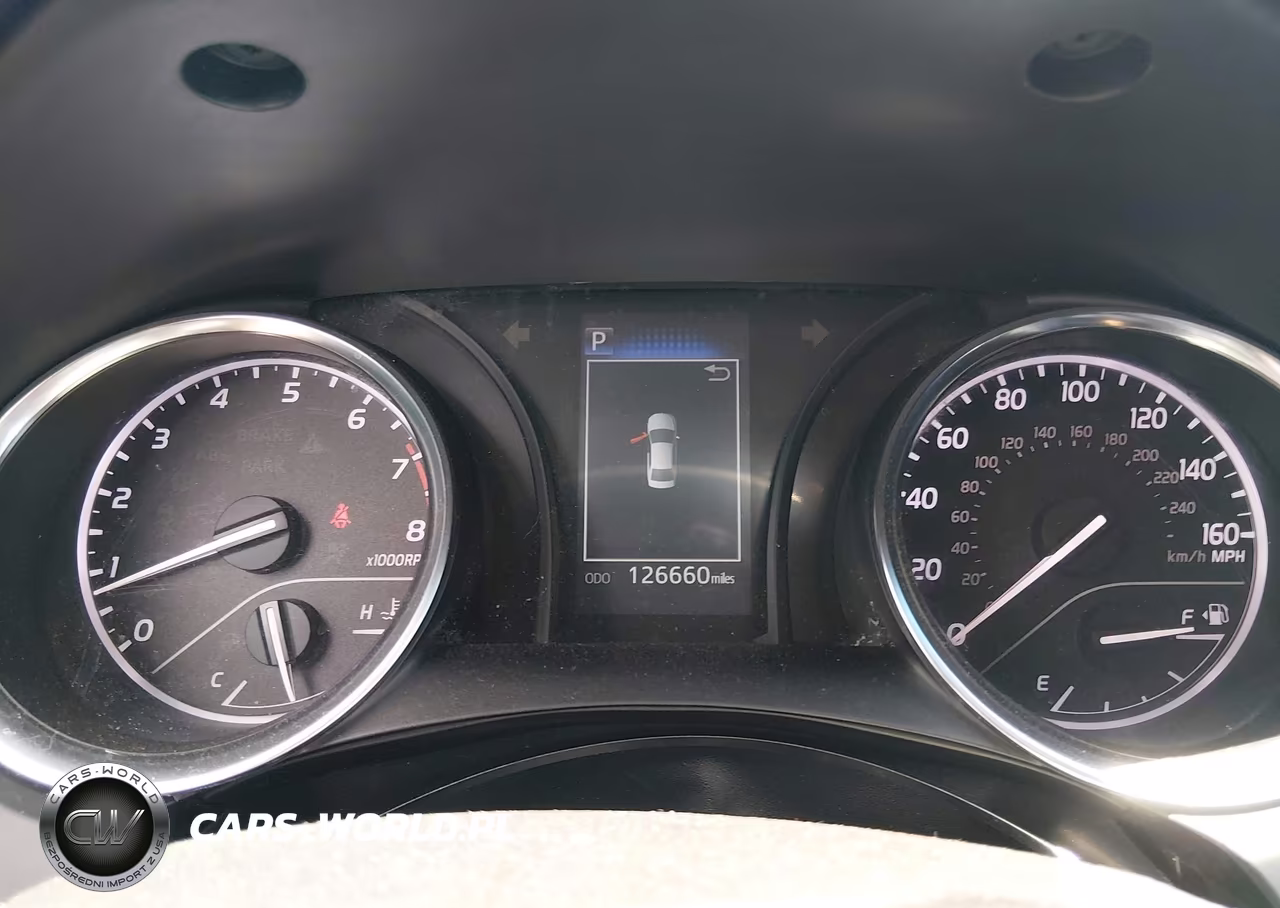 2018 Toyota Camry Le VIN:4T1B11HK3JU006494 - 7