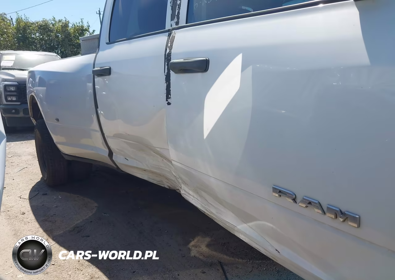 2020 Ram 3500 Tradesman 4X4 8' Box VIN:3C63RRGL6LG238434 - 10