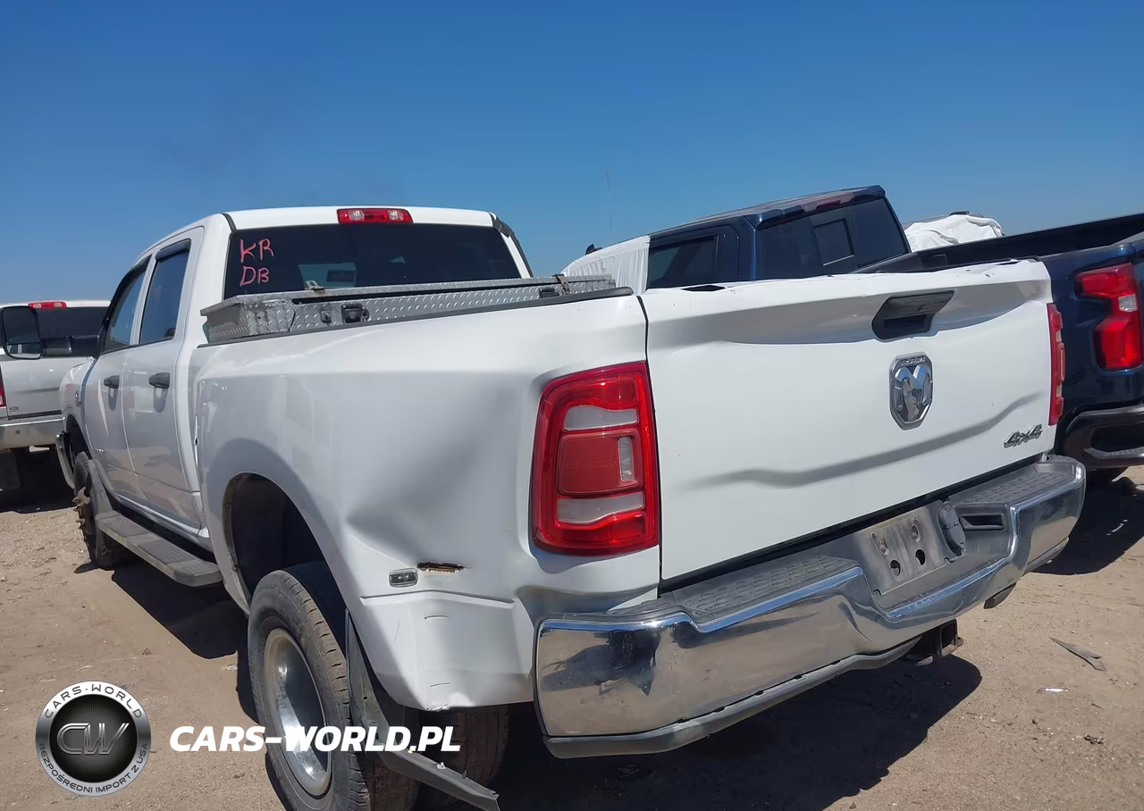 2020 Ram 3500 Tradesman 4X4 8' Box VIN:3C63RRGL6LG238434 - 13