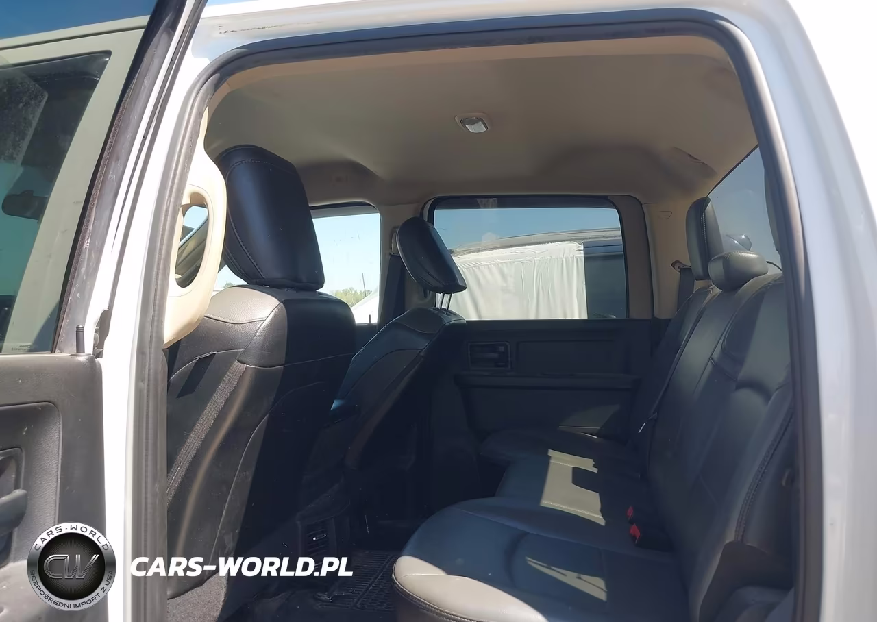 2020 Ram 3500 Tradesman 4X4 8' Box VIN:3C63RRGL6LG238434 - 7