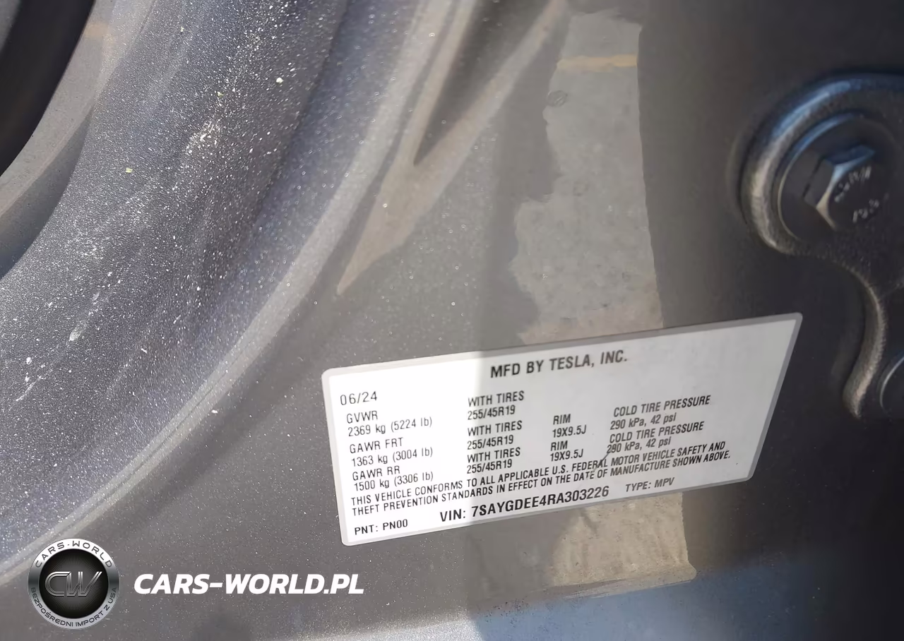 2024 Tesla Model Y Long Range Dual Motor All-Wheel Drive VIN:7SAYGDEE4RA303226 - 9