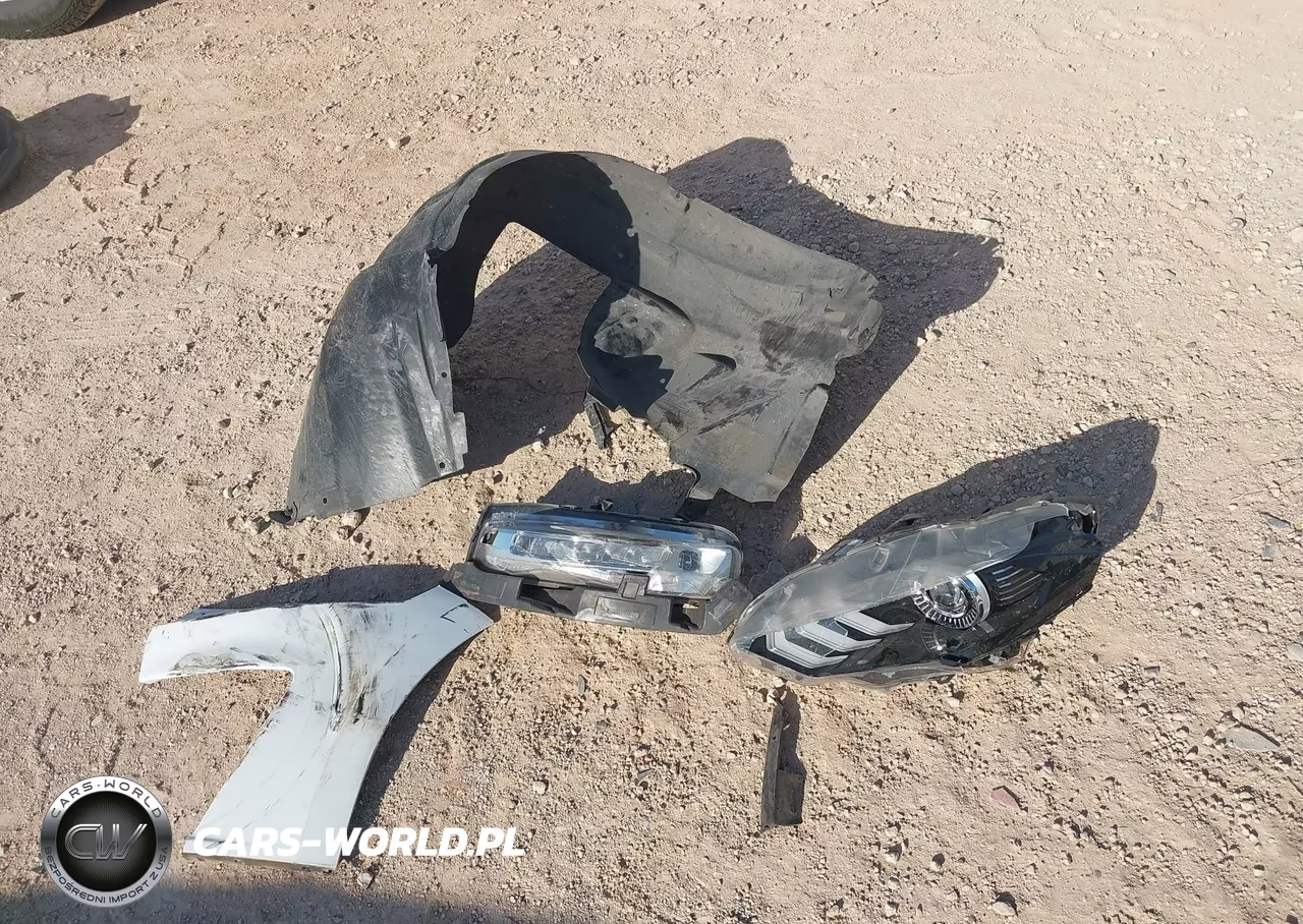2021 Ford Mustang Ecoboost Premium VIN:1FATP8UH0M5122542 - 12