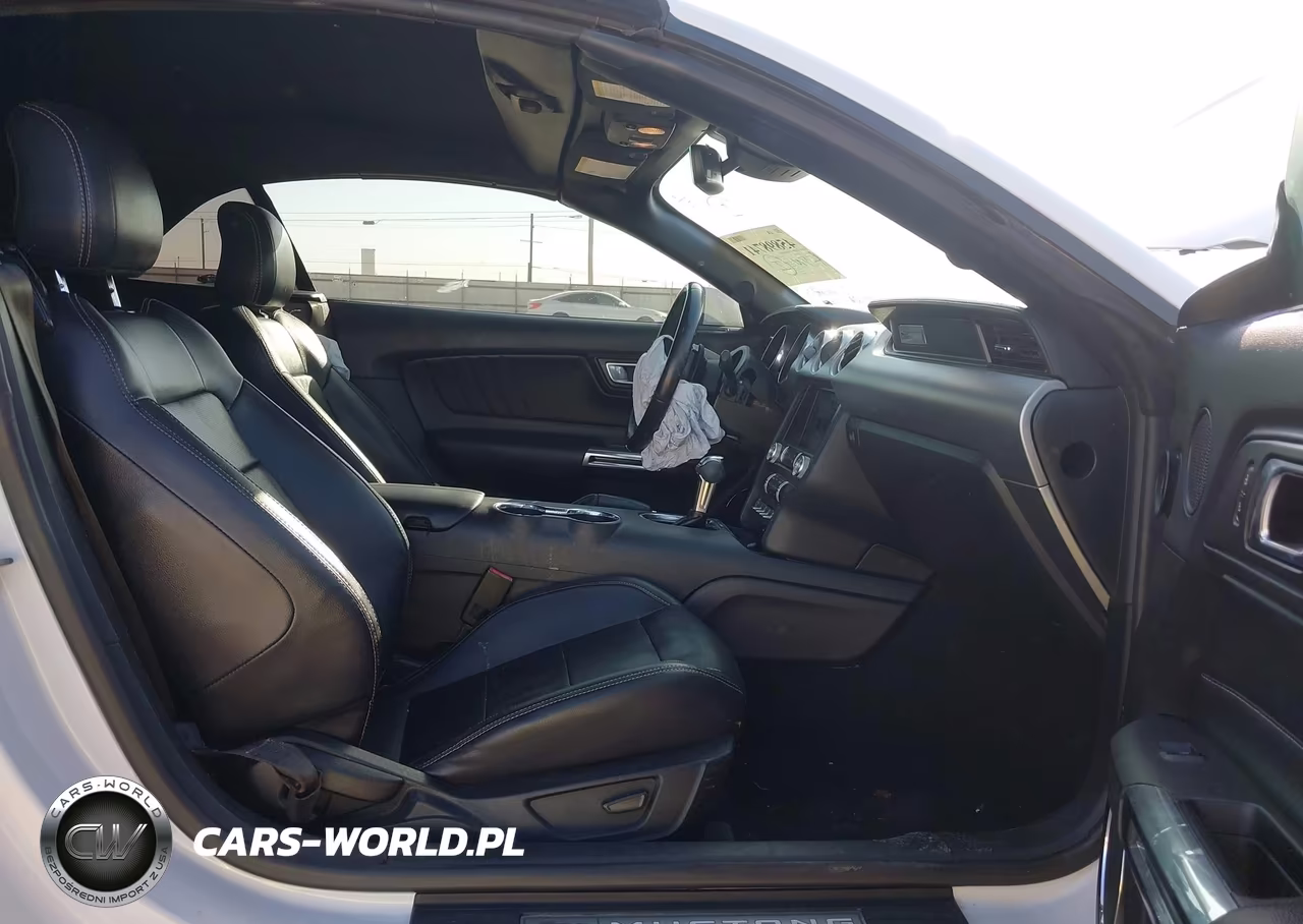 2021 Ford Mustang Ecoboost Premium VIN:1FATP8UH0M5122542 - 5