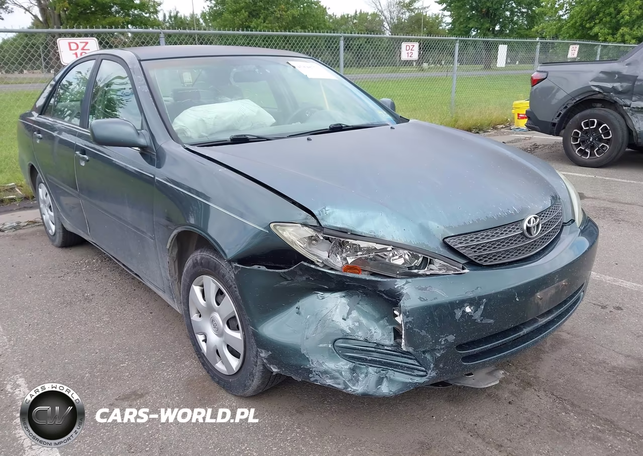 2003 Toyota Camry Le VIN:4T1BE32K23U683712 - 12