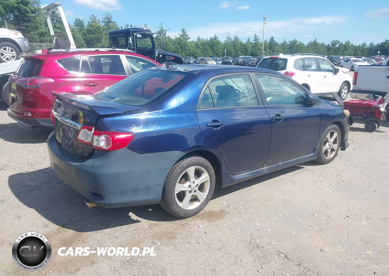 2011 Toyota Corolla S VIN:2T1BU4EE1BC553659 - 4