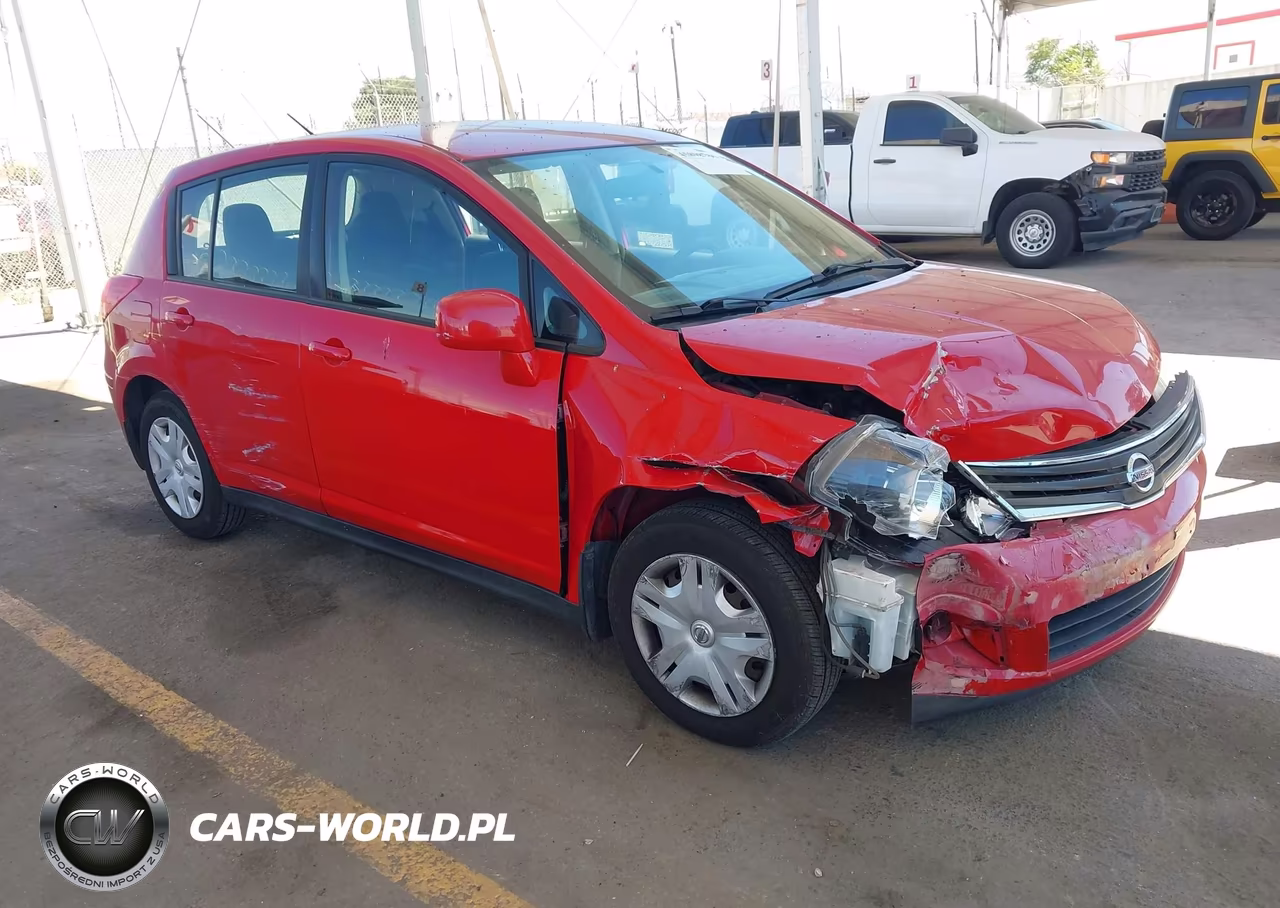 2011 Nissan Versa 1.8S