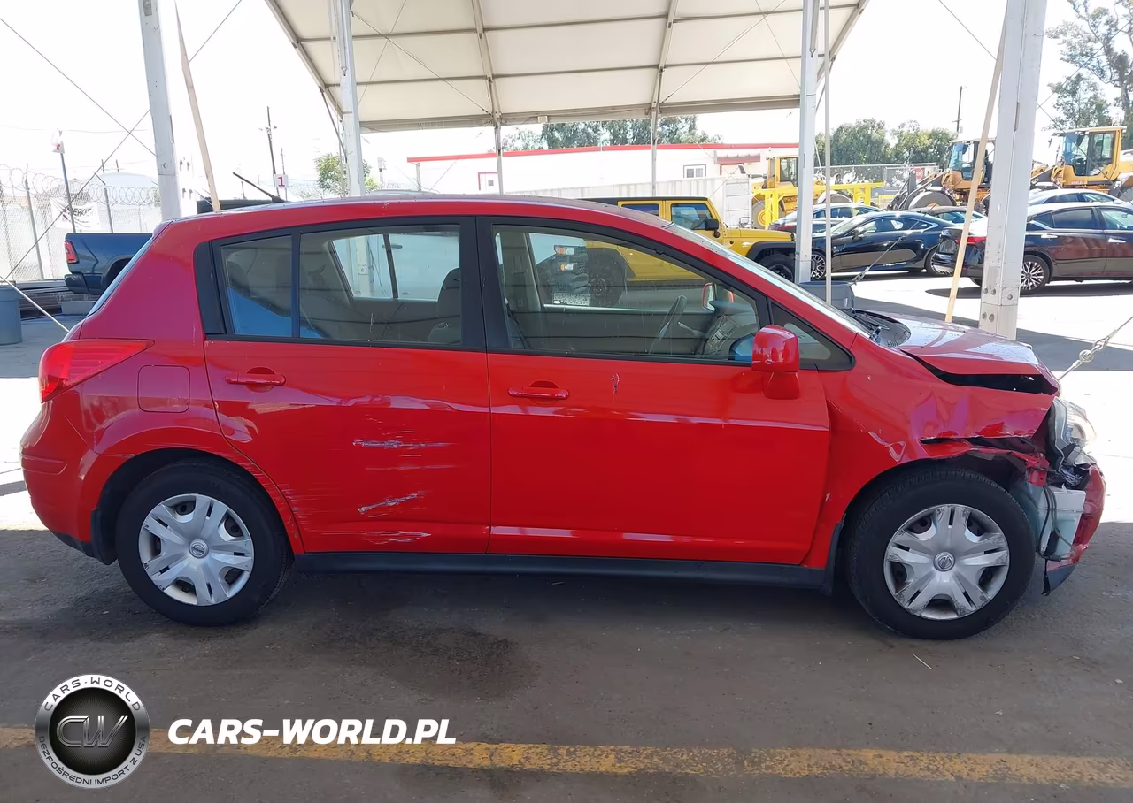 2011 Nissan Versa 1.8S VIN:3N1BC1CP6BL490774 - 13