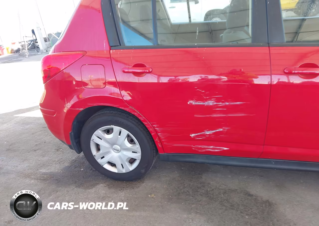 2011 Nissan Versa 1.8S VIN:3N1BC1CP6BL490774 - 18