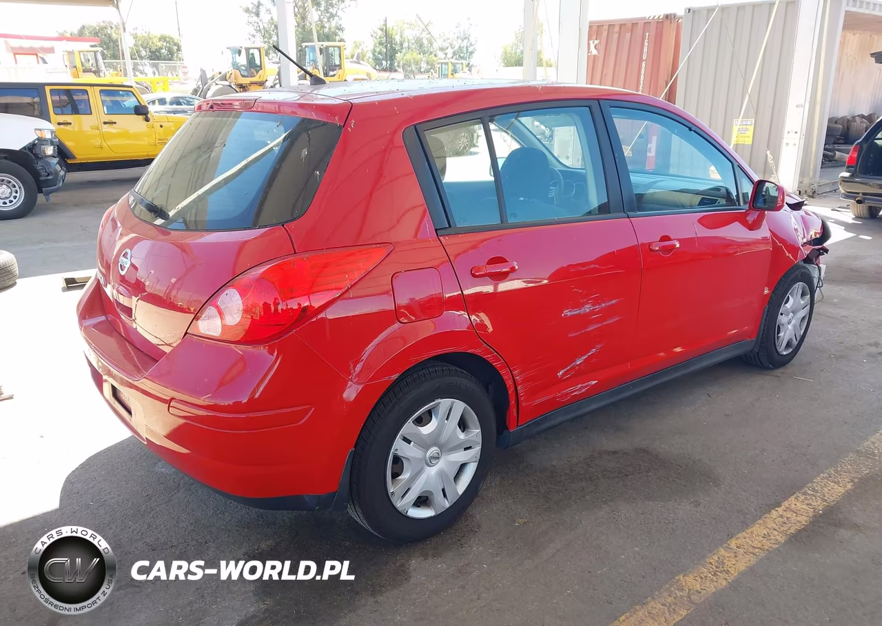 2011 Nissan Versa 1.8S VIN:3N1BC1CP6BL490774 - 4