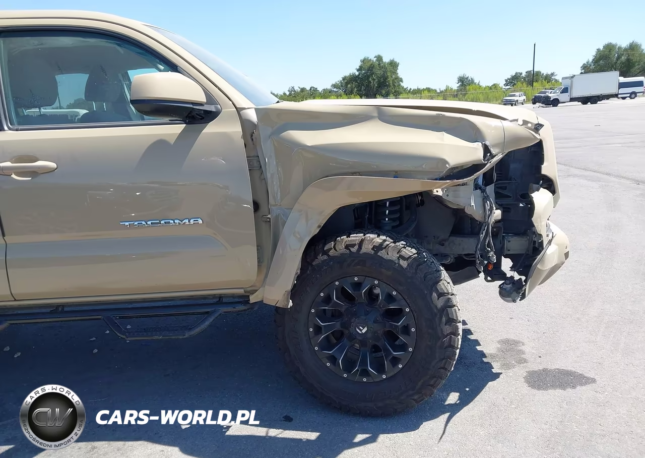 2018 Toyota Tacoma Sr5 V6 VIN:5TFAZ5CN4JX059334 - 18