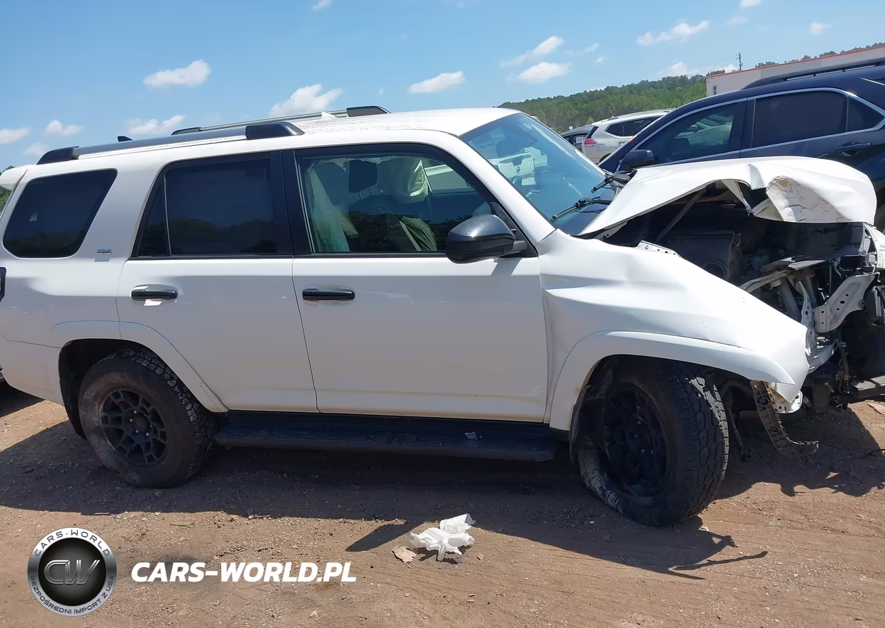 2021 Toyota 4Runner Sr5 VIN:JTEMU5JR3M5906759 - 13