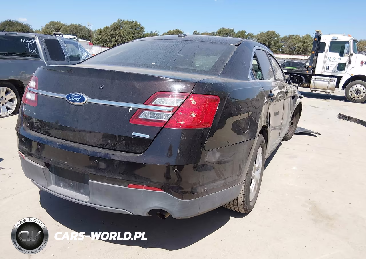 2015 Ford Police Interceptor VIN:1FAHP2MK1FG146256 - 4