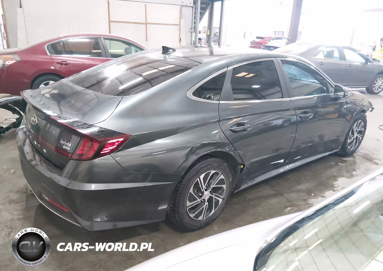 2022 Hyundai Sonata Hybrid Blue VIN:KMHL24JJ5NA042893 - 4